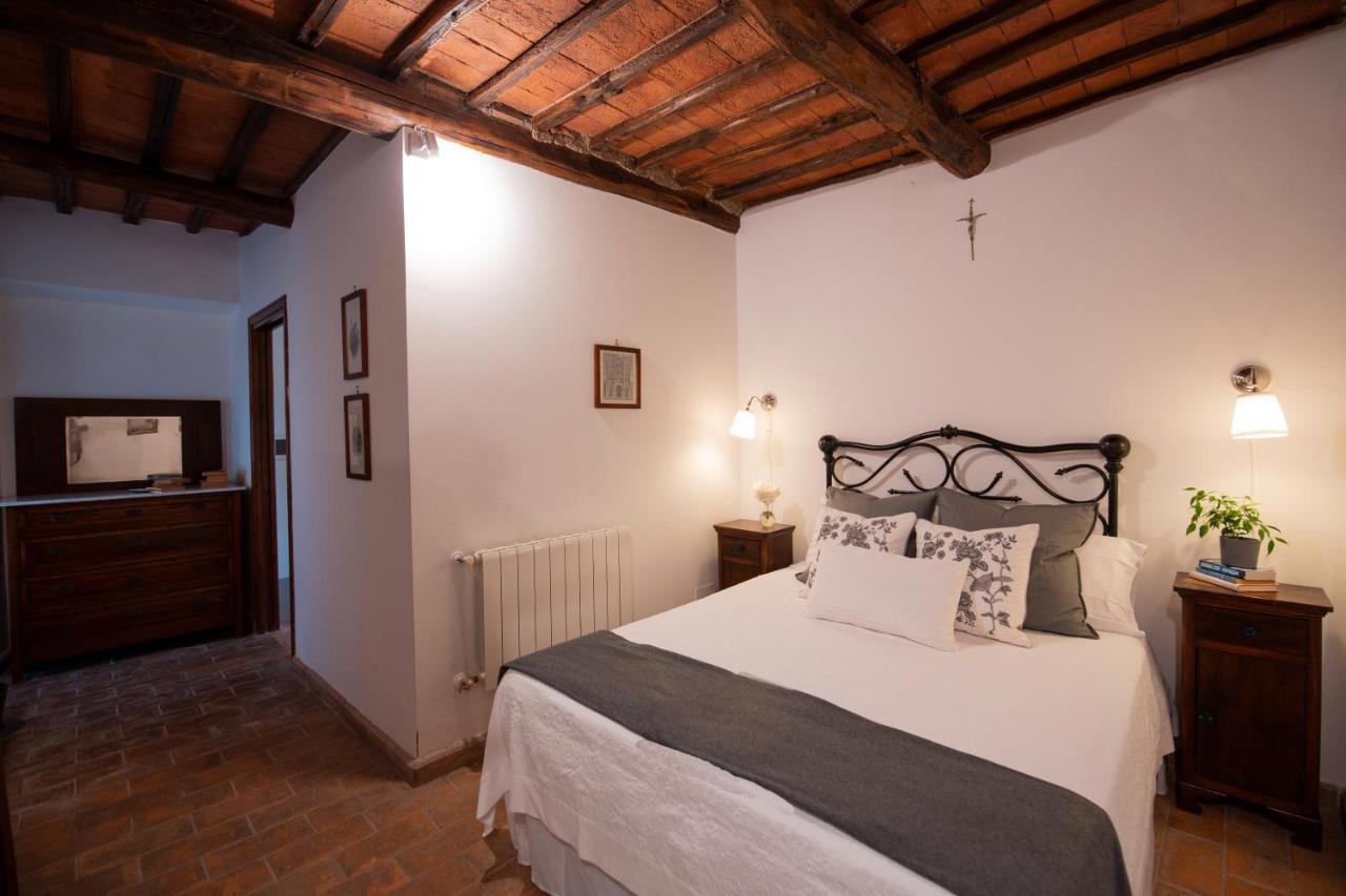 Agriturismo Borgo Di Campagna Il Tesoro Torre Alfina Luaran gambar