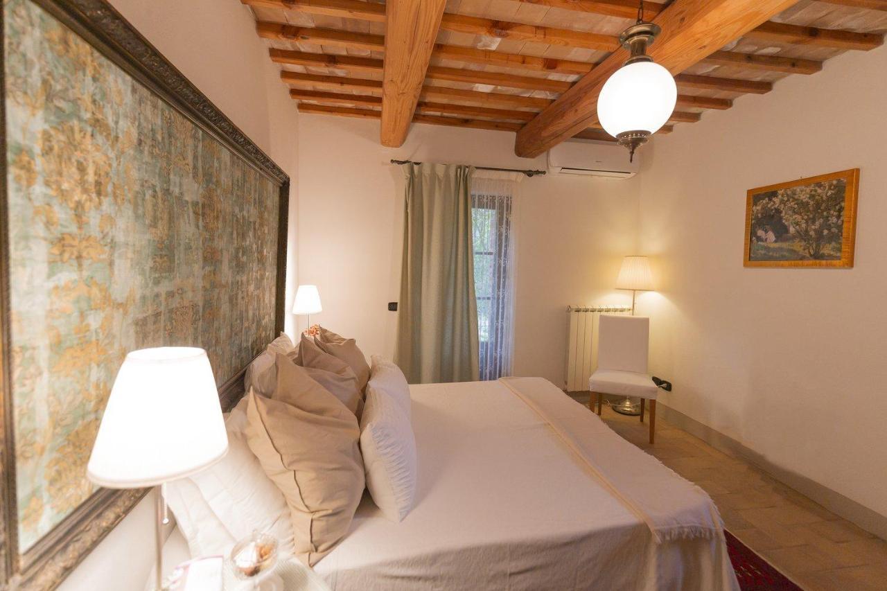 Agriturismo Borgo Di Campagna Il Tesoro Torre Alfina Luaran gambar