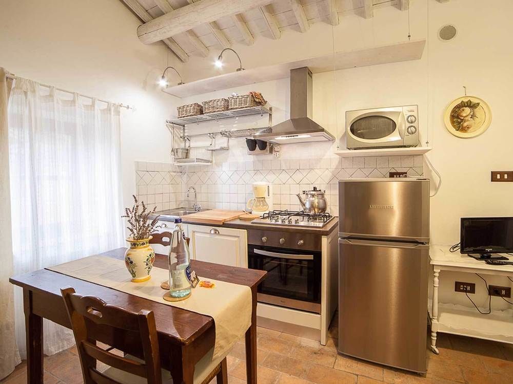 Agriturismo Borgo Di Campagna Il Tesoro Torre Alfina Luaran gambar